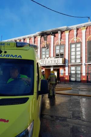 I resti della discoteca di Murcia in cui è scoppiato un incendio tra le 6 e le 7 del mattino