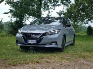 Nissan Leaf 2023: test drive e video in pillole del crossover elettrico