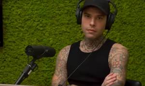 "Il mio nome te lo levi dalla bocca". Emis Killa, scontro totale con Fedez: cos'ha detto il rapper