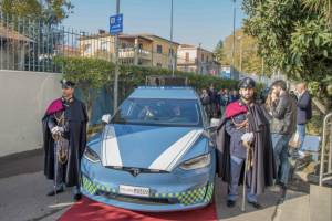 Tesla Model X: in Veneto la prima elettrica della polizia stradale 