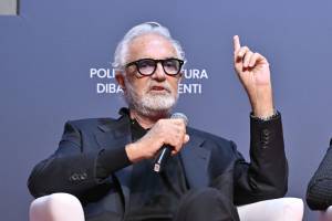 Show di Briatore sui nodi del turismo: "Basta con la cultura della fregatura"