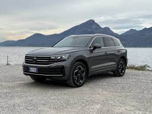 Nuova Volkswagen Touareg 2024: più tecnologica e confortevole che mai – Prova in Anteprima 