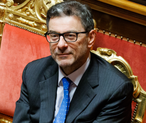 "Non mi dimetto". La verità di Giorgetti su Patto e Mes