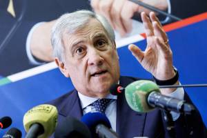 Europee, Tajani: "Non escludo di candidarmi"