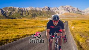 Ultima follia verde: vietato illuminare le montagne per il Giro d’Italia