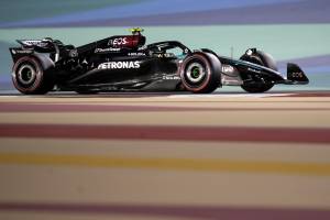 F1 GP Bahrain, prove libere: Mercedes e Ferrari mettono nel mirino la Red Bull
