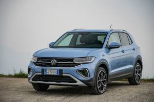 Volkswagen T-Cross si rinnova, primo contatto con il Suv tedesco