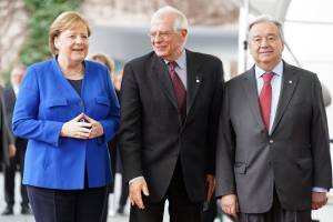Farsa sventata. Merkel e Borrell non deporranno al processo