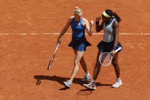 Roland Garros, Errani e Paolini sconfitte in finale: il titolo va a Gauff-Siniakova