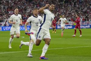 Euro 2024, l'Inghilterra vince con il minimo sforzo contro la Serbia