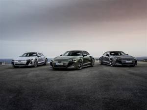 Audi e-tron GT 2024, guarda tutte le foto