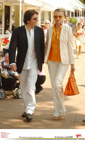 Stefano Ricucci e Anna Falchi al Torneo Ippico in piazza di Siena a Roma (2005)