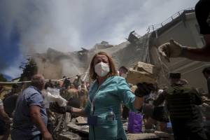 "Attacco vile". "Azione perversa". Le reazioni internazionali al bombardamento russo di Kiev