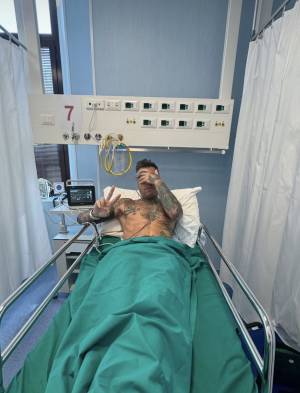 Gastroscopia d'urgenza per Fedez: il rapper in ospedale dopo un'emorragia