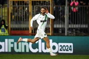 Calciomercato, tra colpi e sogni: duello italiano per Berardi, la Juve ha il piano per gli esterni