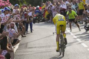 Immenso Pogacar: doppietta Giro-Tour, vince la cronometro e batte il record di Merckx