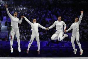 Storica scherma azzurra. Zittita la bolgia della Francia