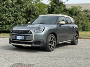 Mini Countryman SE: come va il nuovo crossover inglese in veste elettrica?