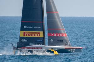 Luna Rossa è sempre in volo. E si scopre già in semifinale