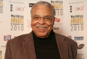 Addio alla voce di Darth Vader: è morto l'attore James Earl Jones