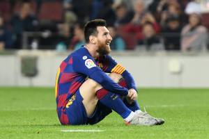 Il re contro il ricordo del re Napoli s'inchina a Messi. E Gattuso la rialza subito