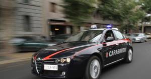 Pavia, fuggono su auto rubata. 5 persone travolte: arrestato albanese