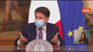 Conte: "Italiani perbene non condividono violenza, non porta a nulla di buono"