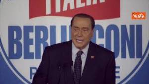 Berlusconi: "Con noi al governo meno tasse e più libertà"