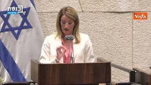 Metsola alla Knesset: "Essere antisemiti significa essere antieuropei"