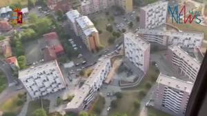 Blitz della polizia questa mattina all'alba in via Bolla