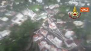 Nubifragio Ischia, le immagini dall'elicottero dei Vigili del fuoco