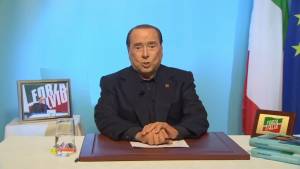 Silvio Berlusconi torna in video e tira la volata per le amministrative