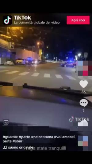 Su TikTok il video di insulti contro i carabinieri
