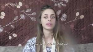 "Vi prego riportatemi a casa": spunta il primo video di un ostaggio nelle mani di Hamas