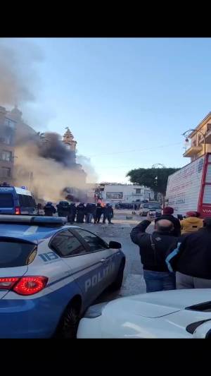 Sassaiola contro la polizia per le "Vampe di San Giuseppe"