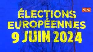 "Manca un mese", l'Arco di Trionfo a Parigi si illumina per le elezioni Europee