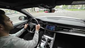 Audi Q8 2024: il video in pillole del nuovo SUV tedesco per viaggiare