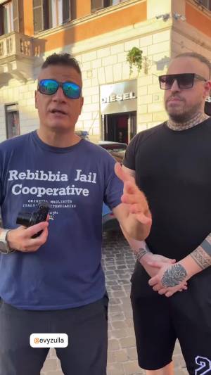 Lo youtuber Simone Cicalone racconta l'aggressione subita in metro