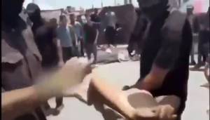 Gli uomini di Hamas puniscono i civili che hanno provato a recuperare aiuti umanitari