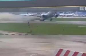 Il tail strike del Boeing all'aeroporto di Malpensa