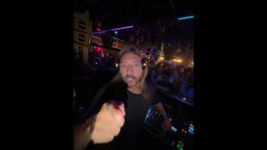 Bob Sinclair, tutti lo riprendono e nessuno balla la sua musica