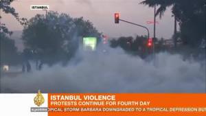Proteste a Istanbul e intervento della polizia