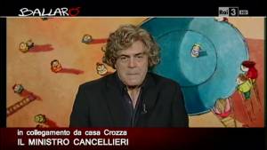 Maurizio Crozza imita la Cancellieri "umana"