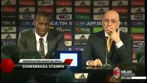Galliani presenta Balotelli e lo difende dai giornalisti