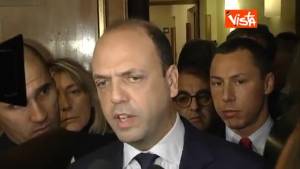 Altolà di Alfano a Renzi: "No a ministri pro-tasse"