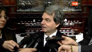 Brunetta: "Se Renzi cadrà, lo farà a sinistra"