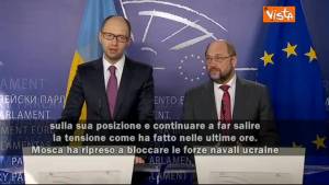 Yatsenyuk alla Russia: "Ritiri le sue truppe"