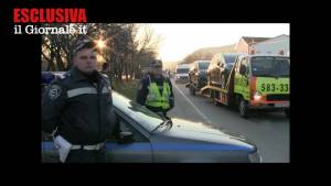 Crimea, soldati armati ai posti di blocco