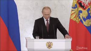 Putin parla alle Camere riunite