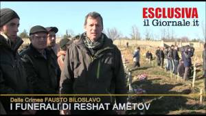 Il funerale di Reshat Ametov, attivista tartaro